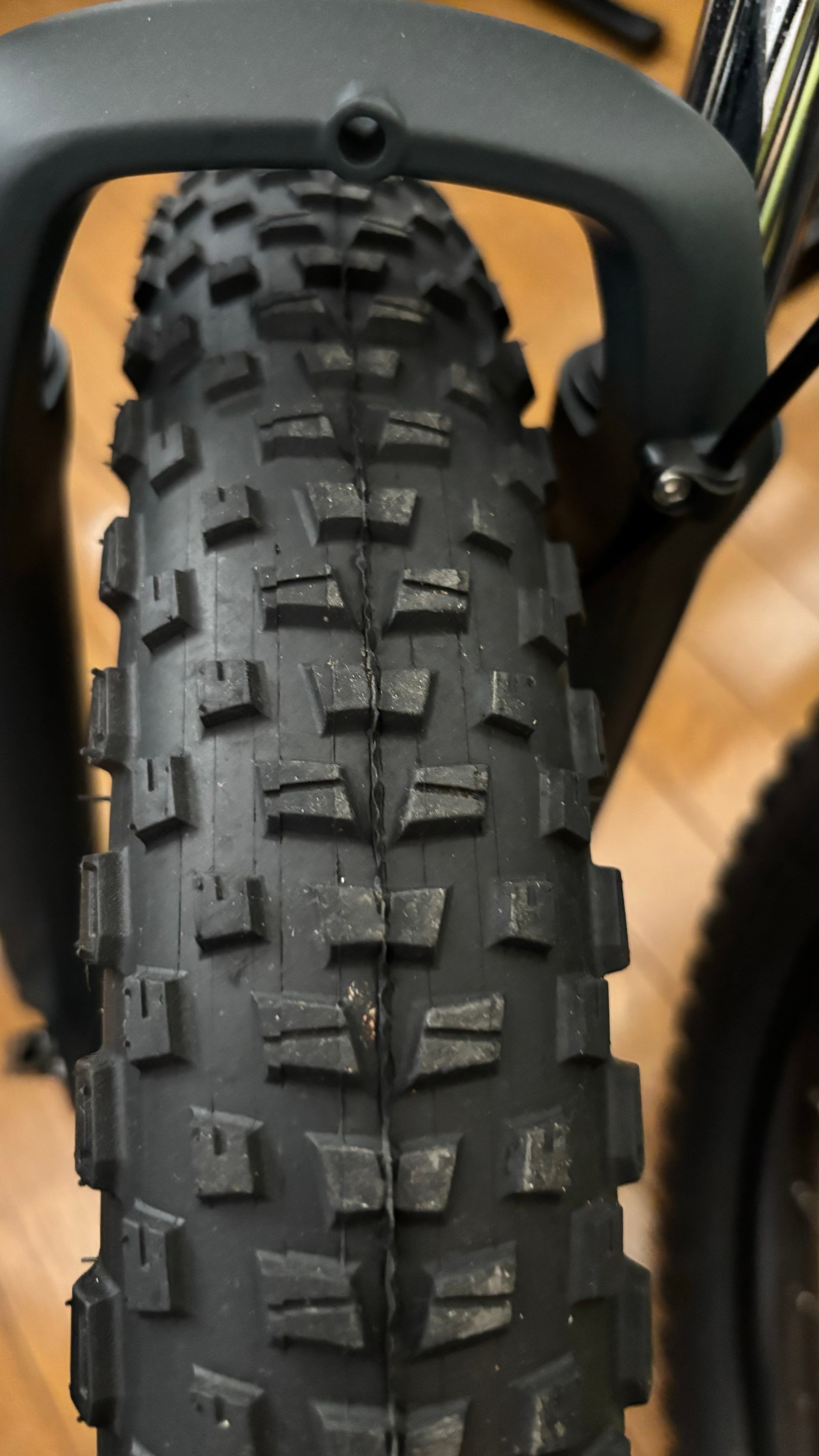 中古キッズバイク】Specialized Riprock 20（2019モデル